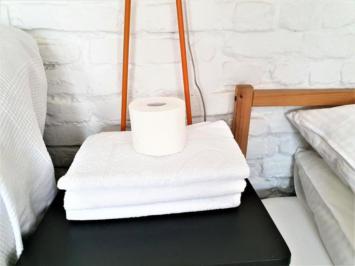 Ferienwohnung Fajne Stylowe Studio Z Aneksem Kuchennym Posen Exterior foto